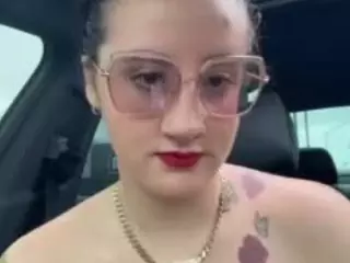 adafontaine18's Live Sex Cam Show