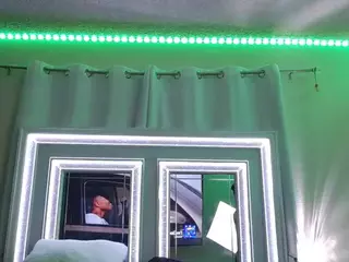 adafontaine18's Live Sex Cam Show
