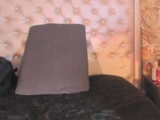 zenda-moretti's live room