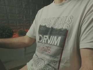 alex-volo webcam model