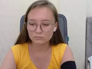 EmmaxKiss's Live Sex Cam Show