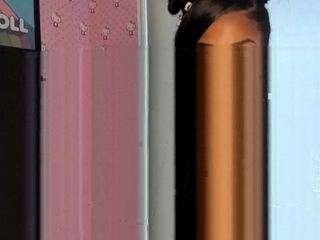 Live webcam model naomisimone on Soda Cams