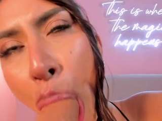 arianadumont webcam
