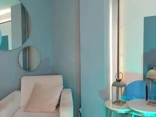  arianadumont chat room