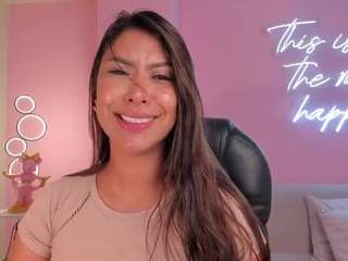 arianadumont from CamSoda is Freechat