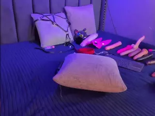 ashlye-miller's Live Sex Cam Show