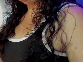 hanny-milf Live Webcam on CamSoda