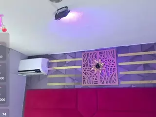 hanny-milf's Live Sex Cam Show