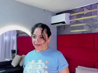 hanny-milf's Live Sex Cam Show