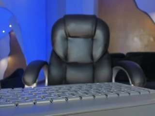 katiestonne live cam profile