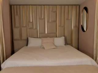 mariaherrera Live Webcam on CamSoda