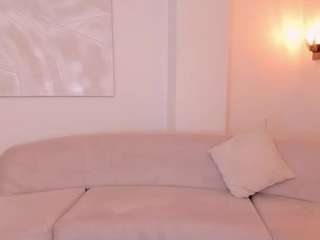 mariaherrera Live Webcam on CamSoda