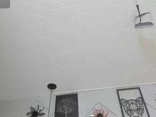sarita-hills's Live Sex Cam Show