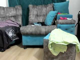 thedoubleamazon Live Webcam on CamSoda