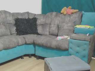 thedoubleamazon live cam profile