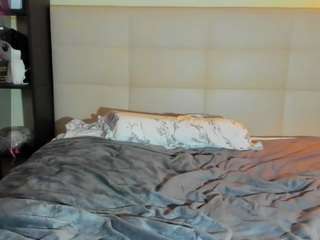 Tune-Godness live cam