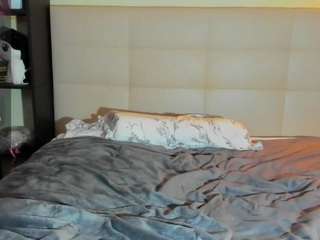 tune-godness live webcam show