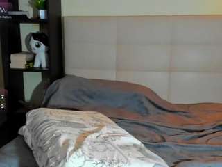 Tune-Godness live cam