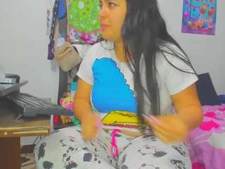  yoursexyandhotprinces chat room