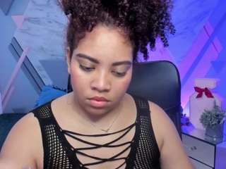 angela-coffee Live Webcam on CamSoda