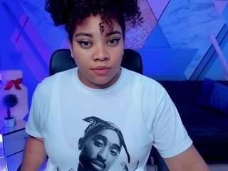 angela-coffee Live Webcam on CamSoda