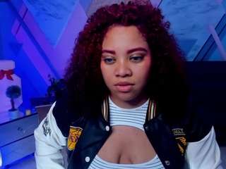 angela-coffee Live Webcam on CamSoda