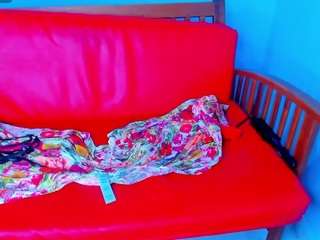 angela-coffee webcam