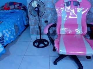 angela-coffee's CamSoda show and profile