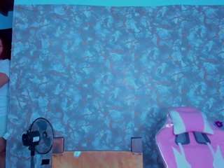 angela-coffee webcam