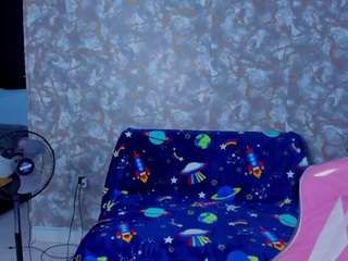 angela-coffee webcam