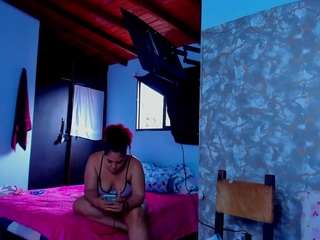 angela-coffee webcam