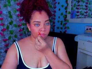 angela-coffee Live Webcam on CamSoda