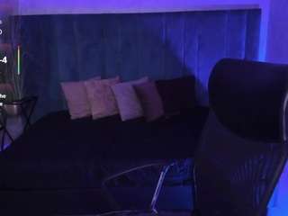 angela-coffee Live Webcam on CamSoda