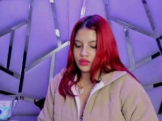 hannywatson, female webcam model,  years old, on live webcam