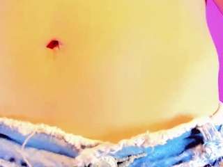 ivannahot-sexy's CamSoda show and profile