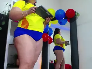 KarleeGreys's Live Sex Cam Show