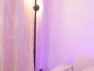 Explore Lilith-gray9's amazing cam stream for hypnotic beauty lilith-gray9 from CamSoda