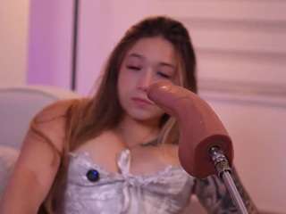 lilith-gray9 Live Webcam on CamSoda