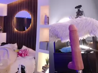 Lilith Gray's Live Sex Cam Show