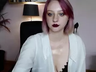 MadelinexLove's Live Sex Cam Show