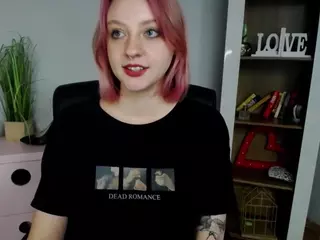 MadelinexLove's Live Sex Cam Show