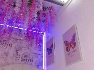  sara-martin chat room