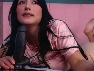 Sara-Martin's Live Sex Cam Show