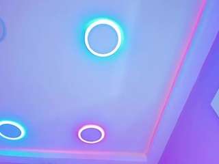 valeriaaguilar Live Webcam on CamSoda