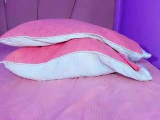 valeriaaguilar Live Webcam on CamSoda