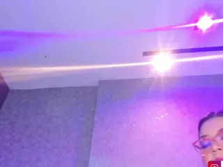 VanessaKalo's Live Sex Cam Show