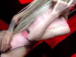 dayanaahott Live Webcam on CamSoda