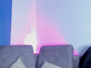 Nahia's Live Sex Cam Show
