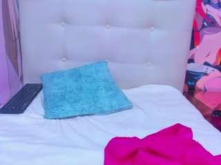 violetacastillo webcam model