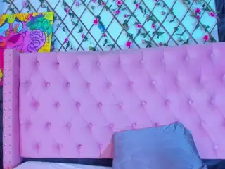 VioletaCastillo's Live Sex Cam Show